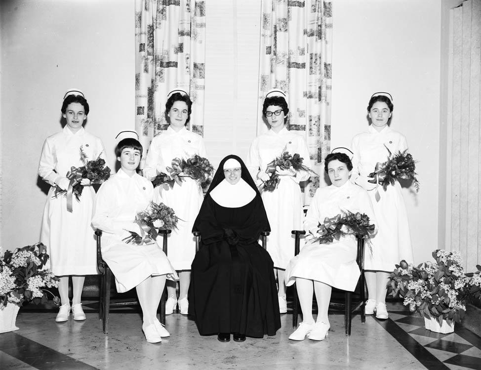 HôtelDieu de SaintJoseph Graduating class