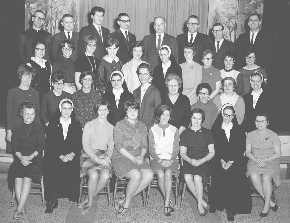 NotreDame des SeptDouleurs Enseignants, groupe