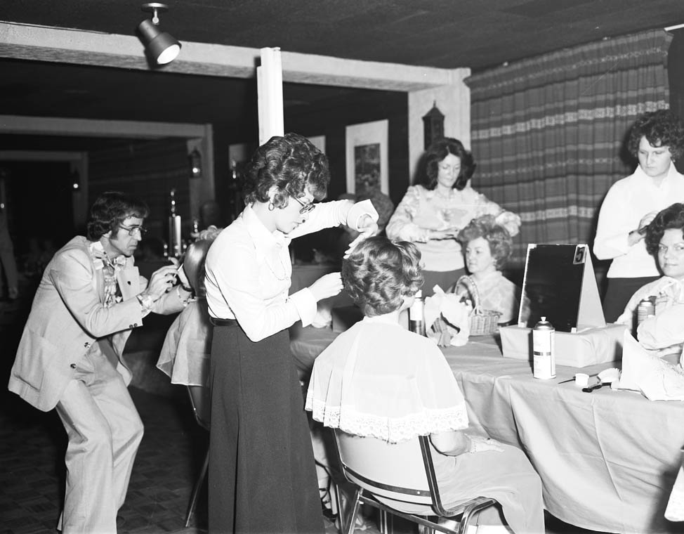 Hairdressers N.B. association Executive and competition